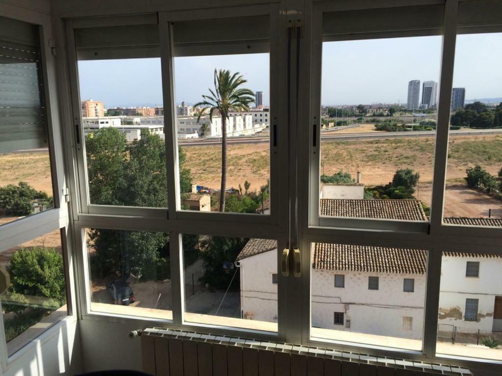 Amplio Y Comodo Apartamento Con Parking Apartment Valencia Exterior photo
