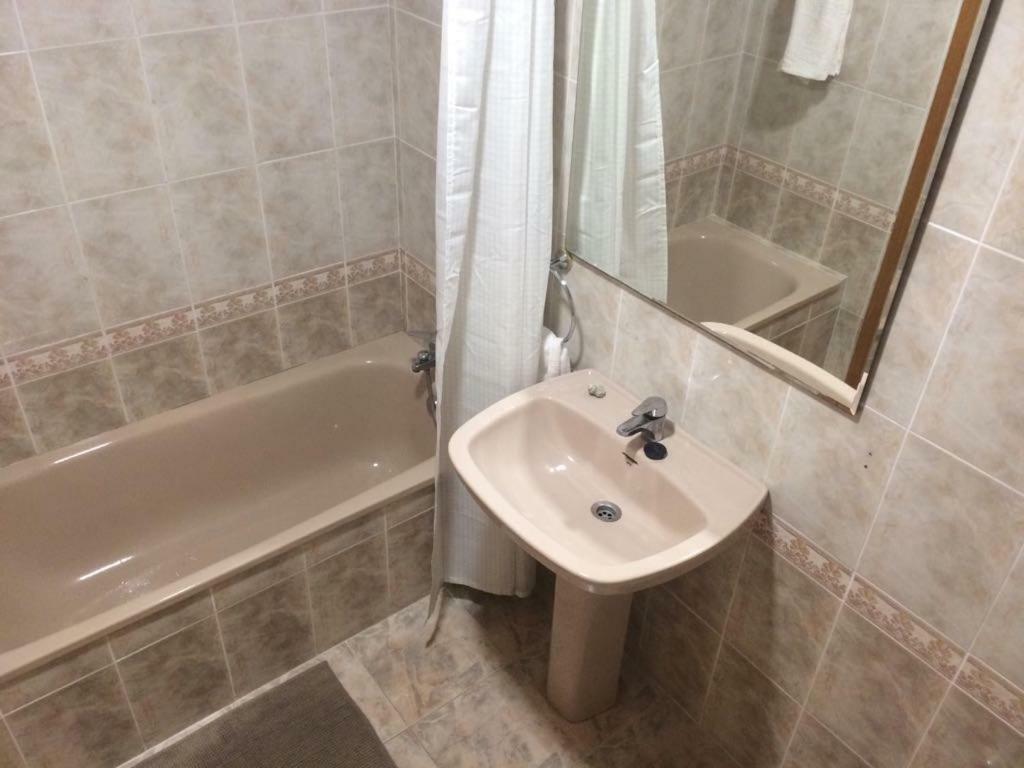 Amplio Y Comodo Apartamento Con Parking Apartment Valencia Exterior photo